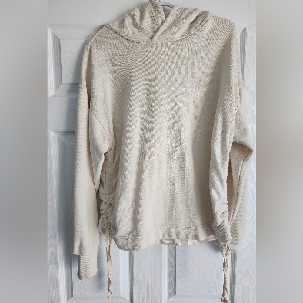 Cream side ruched hoodie